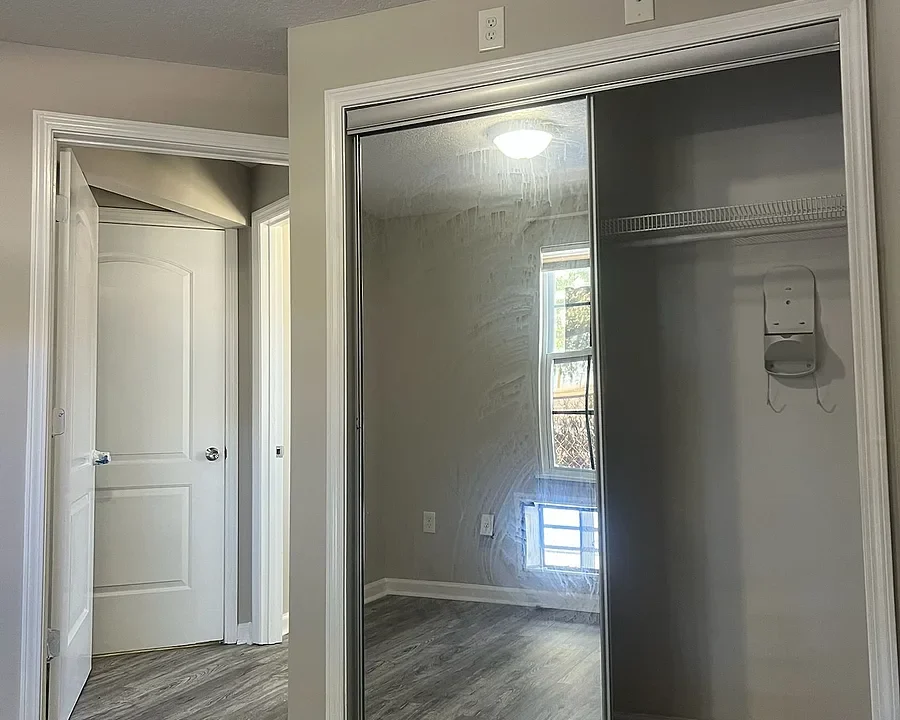 87a0b9f1d5abef910ac2ba1518fbe026-rentals_large_1200_1200