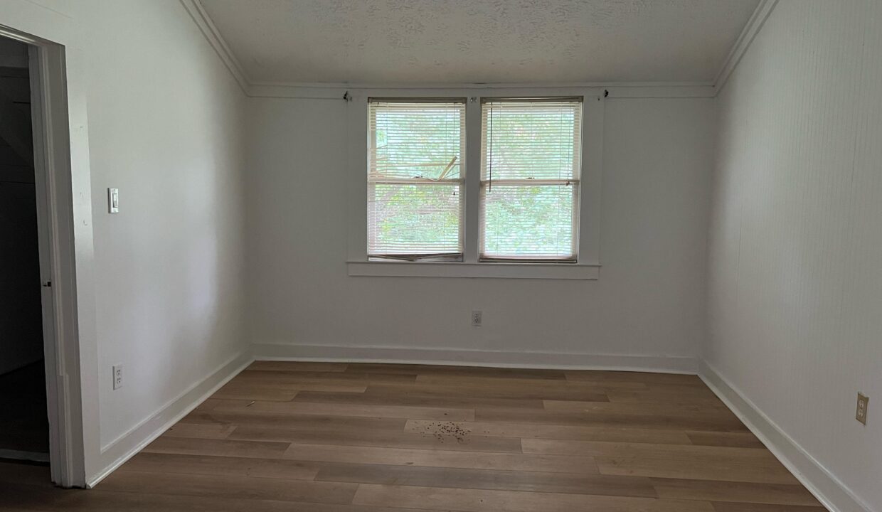 WhatsApp Image 2025-09-10 at 1.17.38 PM