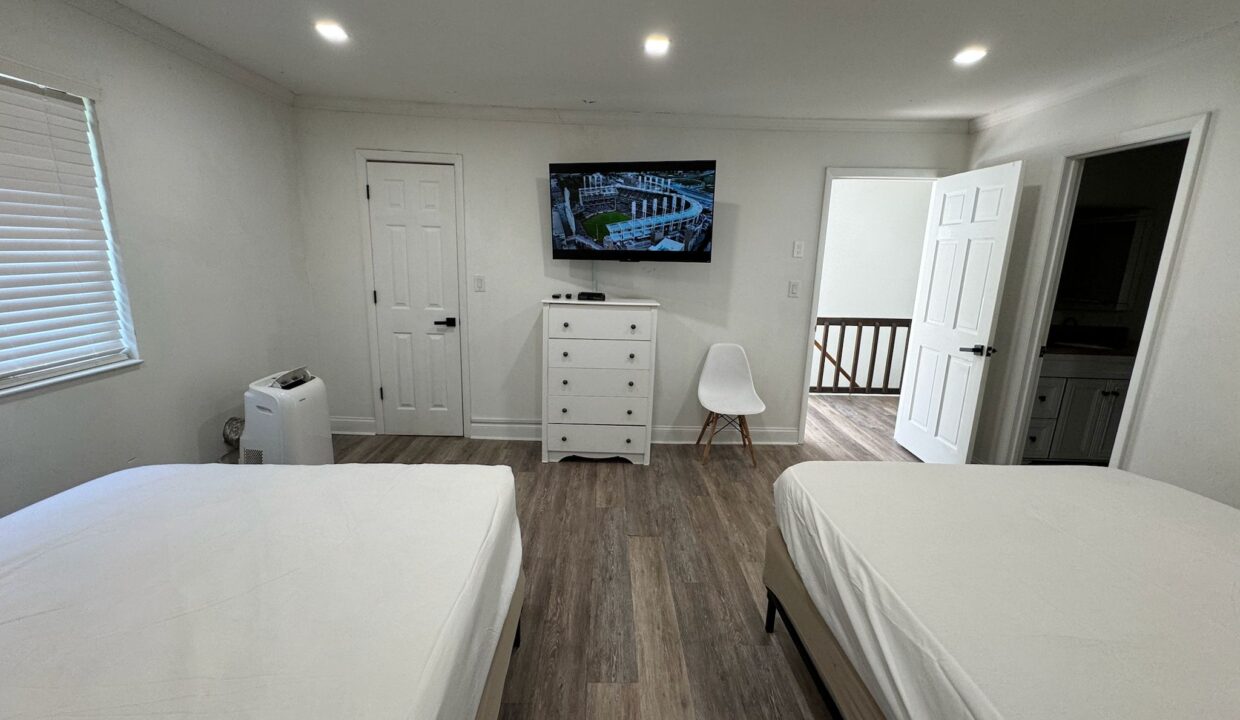 WhatsApp Image 2025-10-02 at 3.39.31 PM (4)