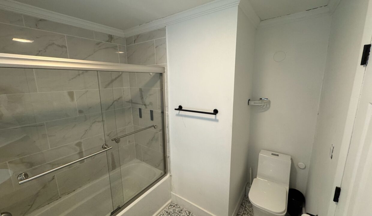 WhatsApp Image 2025-10-02 at 3.39.31 PM (6)