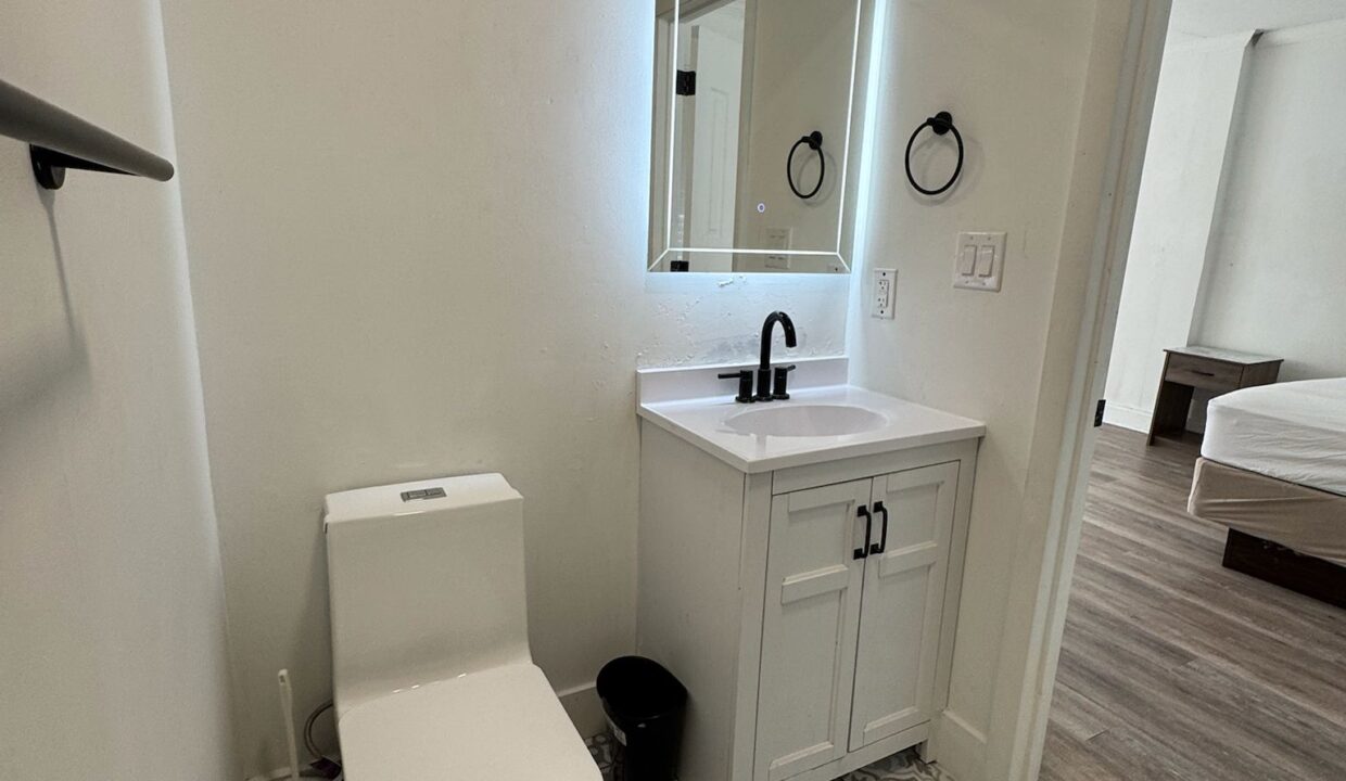 WhatsApp Image 2025-10-02 at 3.39.32 PM (3)