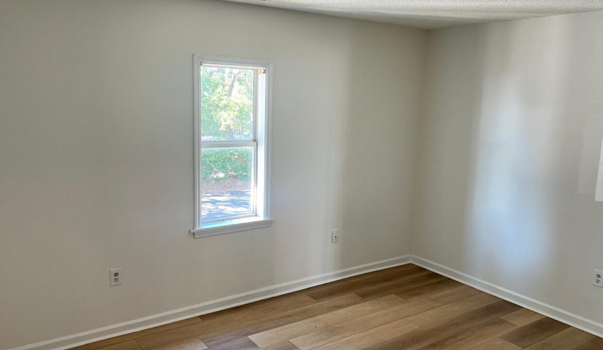 WhatsApp Image 2025-10-17 at 6.56.23 PM (5)