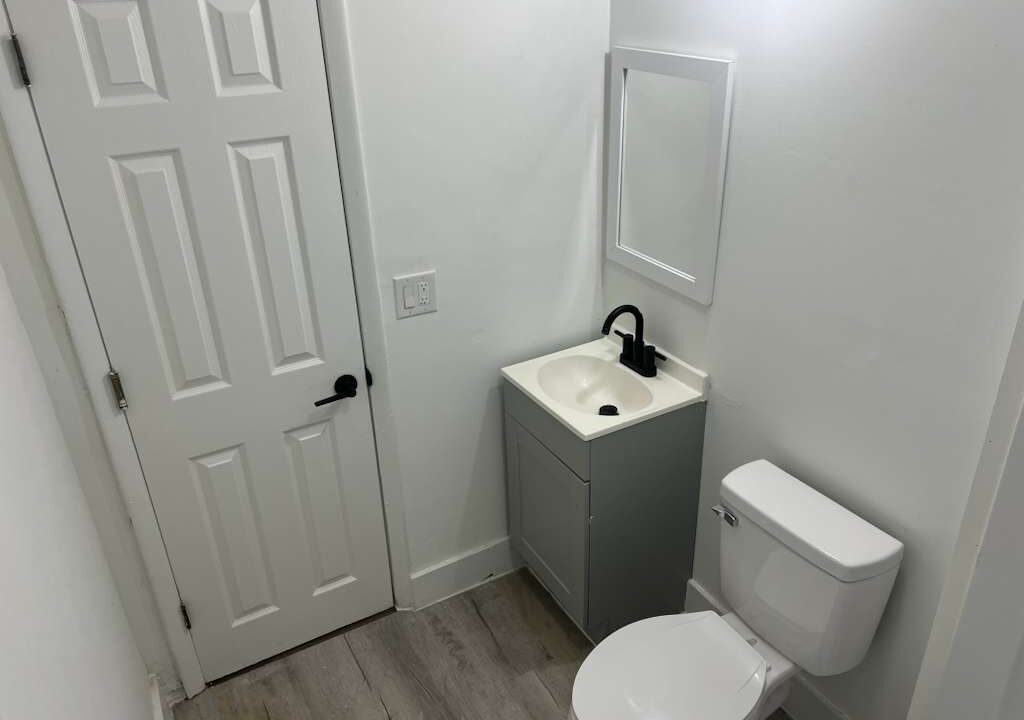 WhatsApp Image 2025-10-27 at 9.05.46 AM