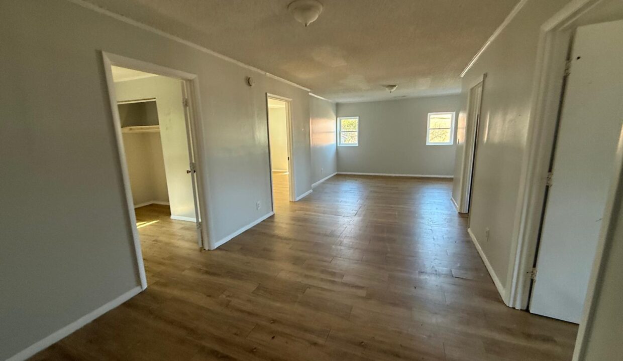 WhatsApp Image 2026-03-18 at 09.52.40 (2)