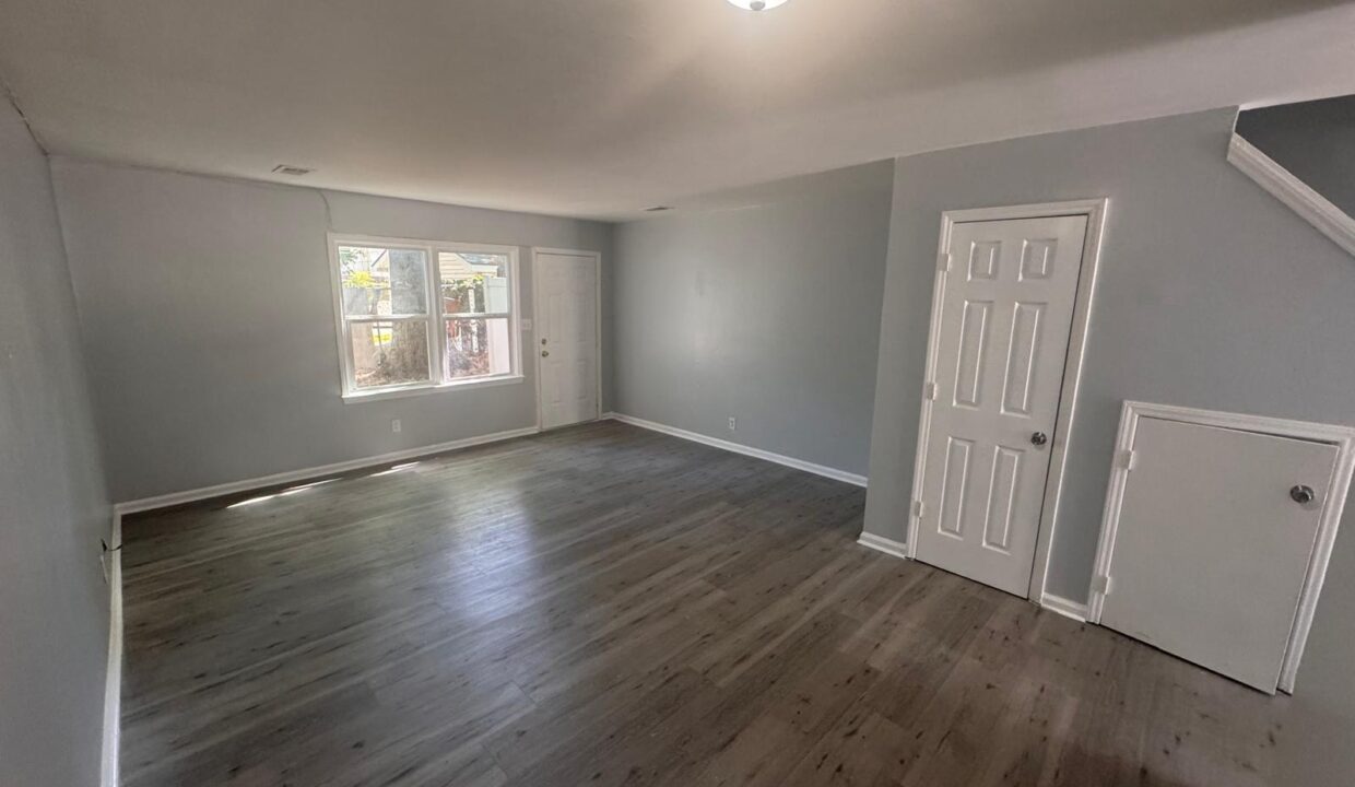 WhatsApp Image 2026-04-14 at 01.06.45 (1)