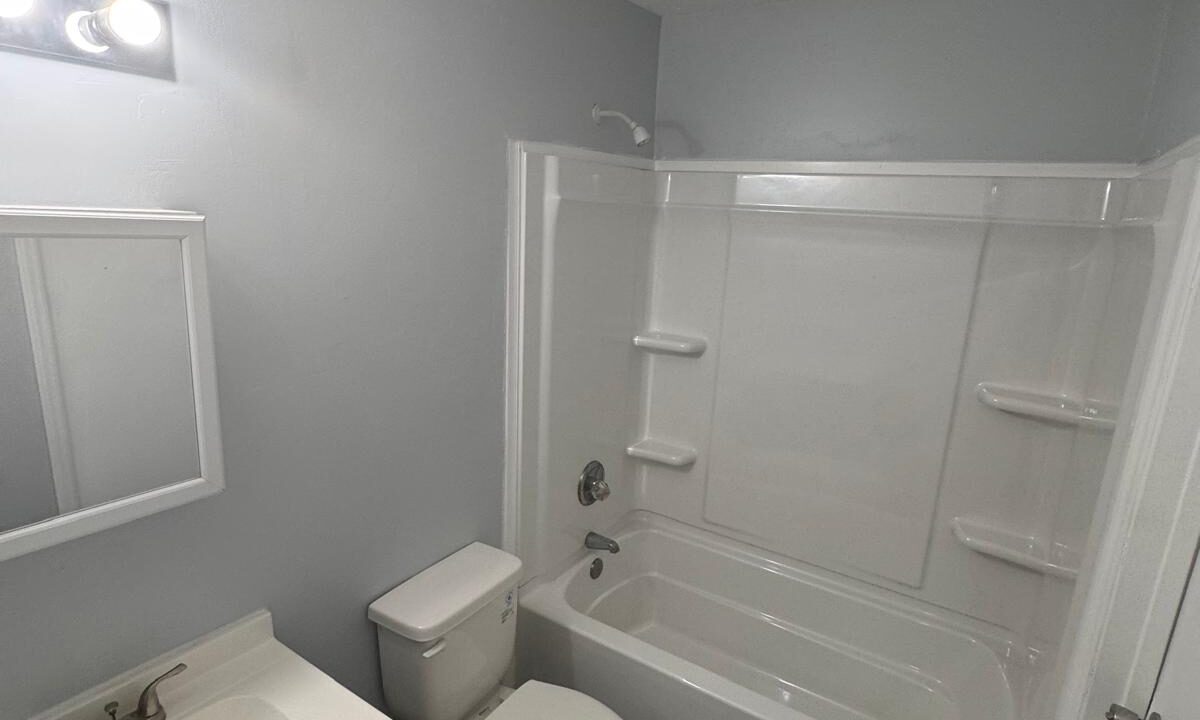 WhatsApp Image 2026-04-14 at 01.06.47 (1)