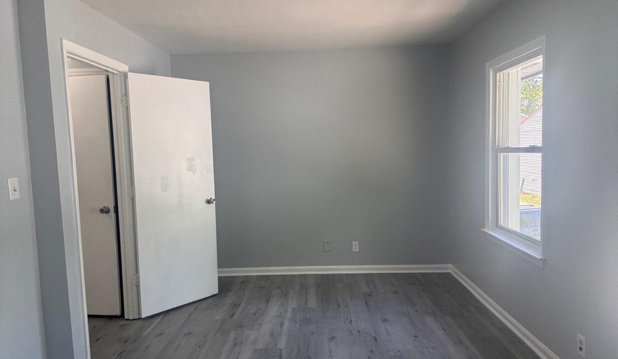 WhatsApp Image 2026-04-14 at 01.06.48 (1)