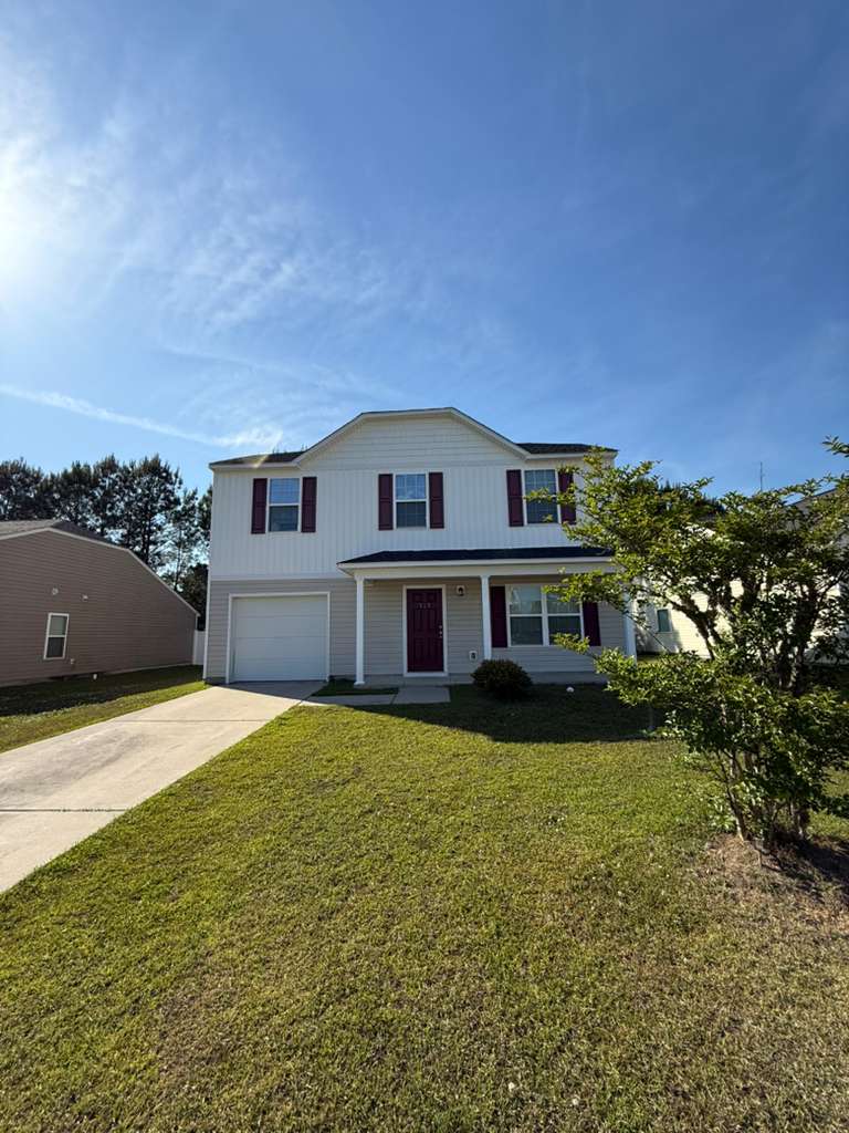 717 Trap Shooter Cir, Longs