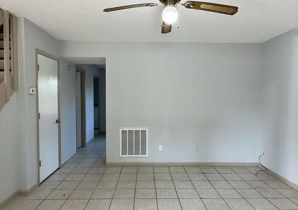 beb099d8a03068ed8cb3f8f35e1bf542-uncropped_scaled_within_1536_1152