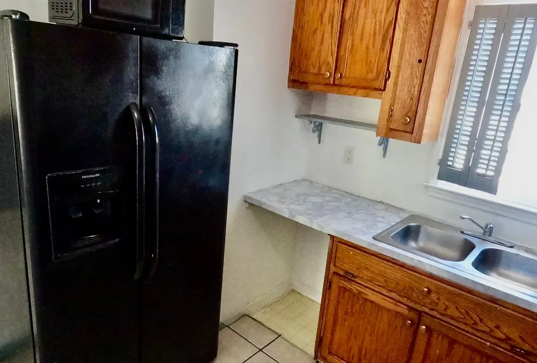 f4ba7266c6a016b53839b50a4f3a6dcb-rentals_large_1200_1200
